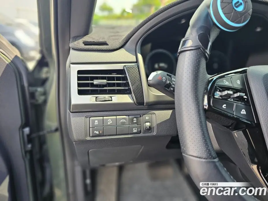 SsangYong Rexton 2022 2.2 автомат (гидро), фото 13