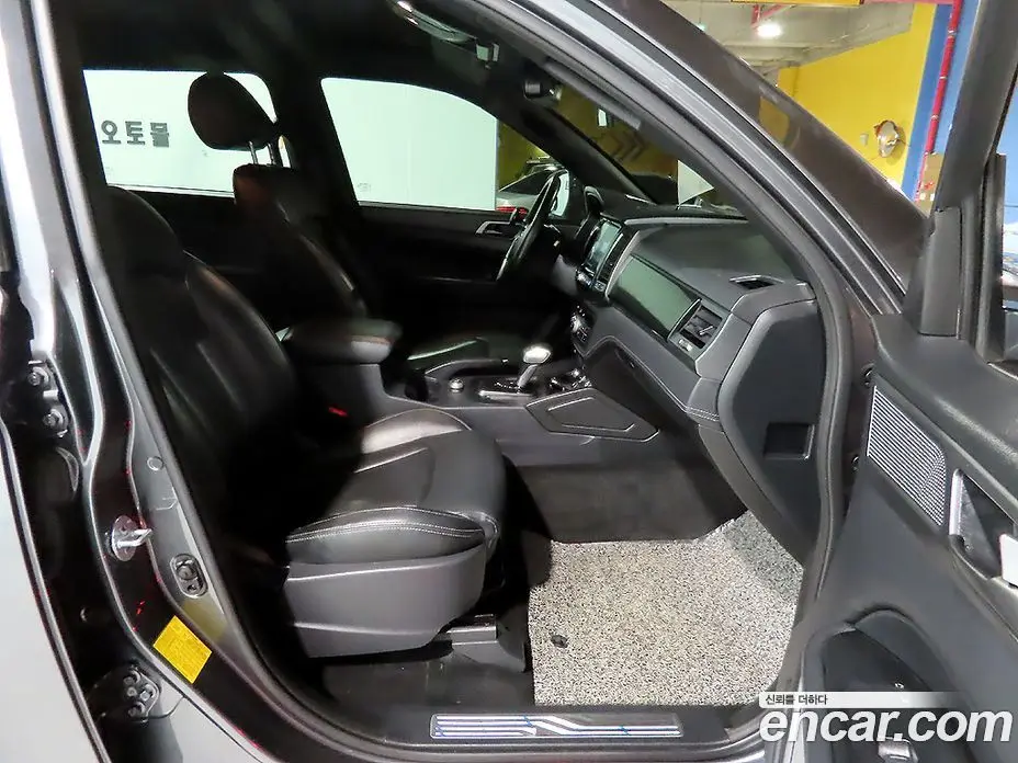 SsangYong Rexton 2023 2.2 автомат (гидро), фото 11