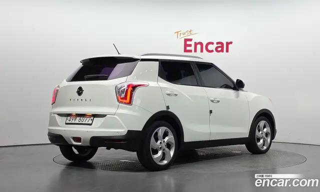 SsangYong TIBOLI 2015 1.6 автомат (гидро), миниатюра 2