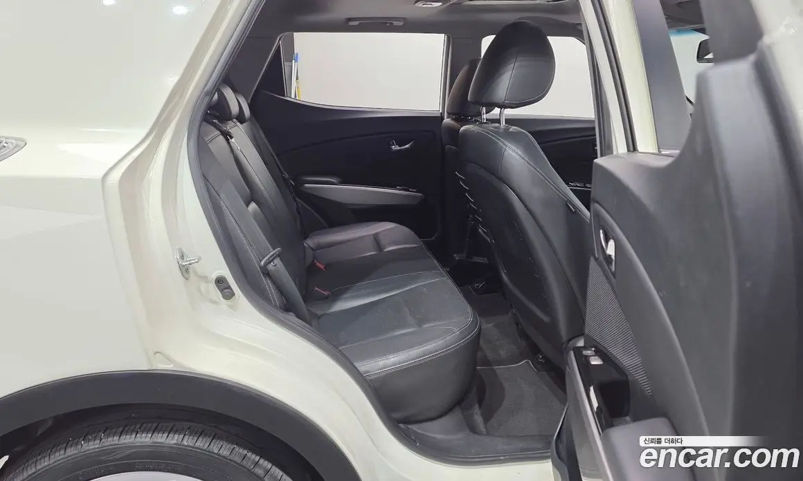 SsangYong TIBOLI 2015 1.6 автомат (гидро), фото 12