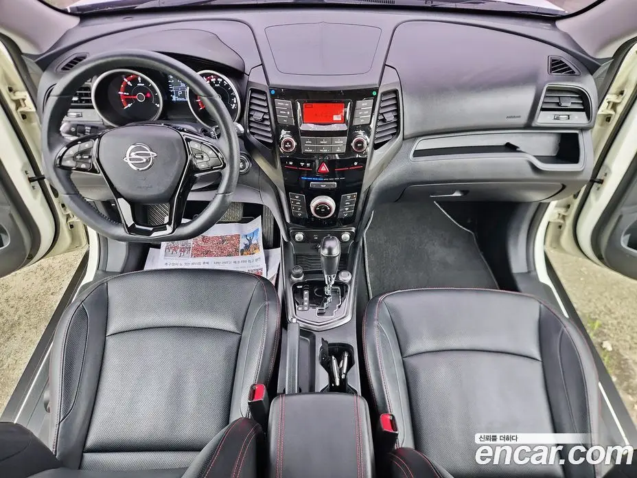 SsangYong TIBOLI 2016 1.6 автомат (гидро), фото 11