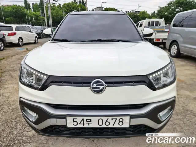SsangYong TIBOLI 2016 1.6 автомат (гидро), миниатюра 3