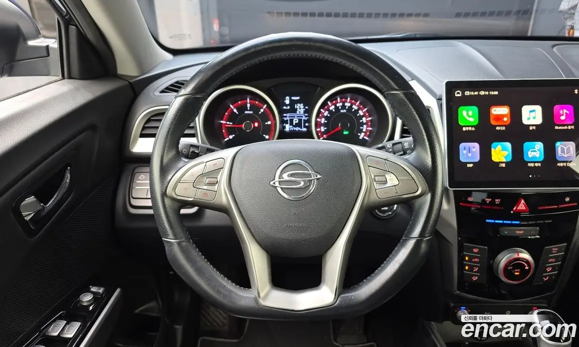 SsangYong TIBOLI 2016 1.6 автомат (гидро), фото 13