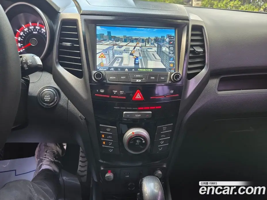 SsangYong TIBOLI 2017 1.6 автомат (гидро), фото 8