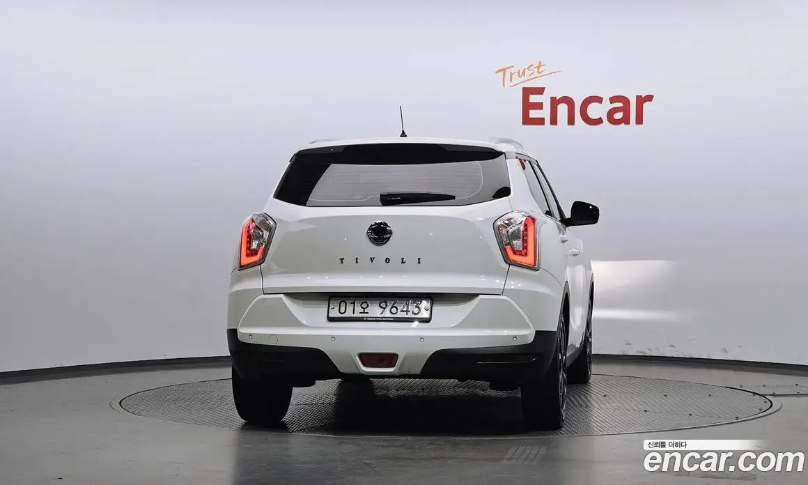 SsangYong TIBOLI 2017 1.6 автомат (гидро), фото 4