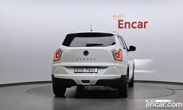 SsangYong TIBOLI 2017 1.6 автомат (гидро), миниатюра 4
