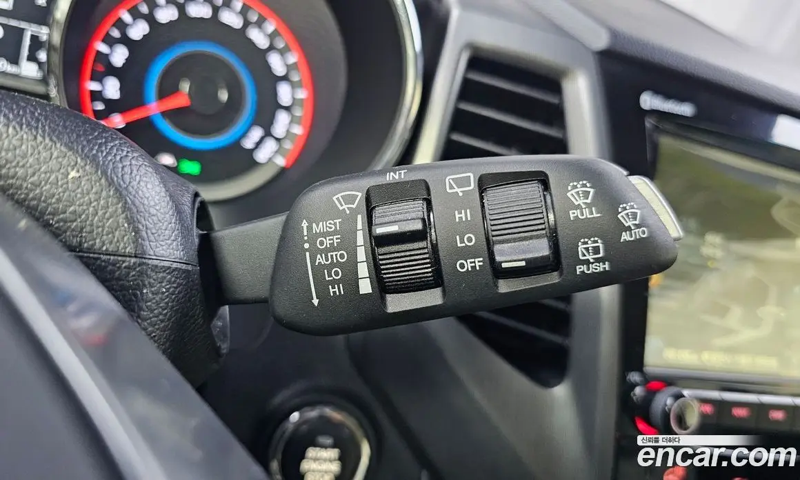 SsangYong TIBOLI 2019 1.6 автомат (гидро), фото 16 SsangYong TIBOLI 2019 1.6 автомат (гидро), фото 16
