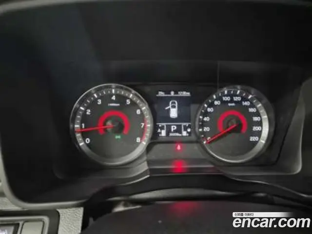 SsangYong TIBOLI 2024 1.6 автомат (гидро), миниатюра 5