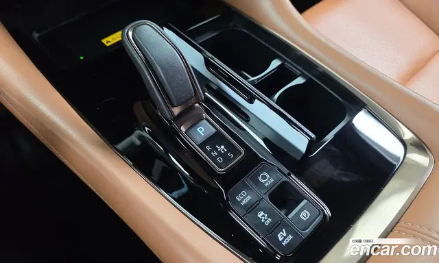 Toyota Alphard 2024 2.5 автомат (гидро), миниатюра 12