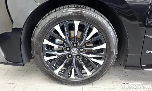 Toyota Alphard 2024 2.5 автомат (гидро), миниатюра 5