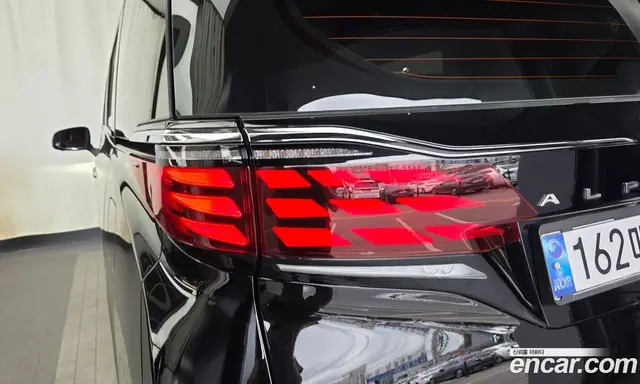 Toyota Alphard 2024 2.5 автомат (гидро), миниатюра 9