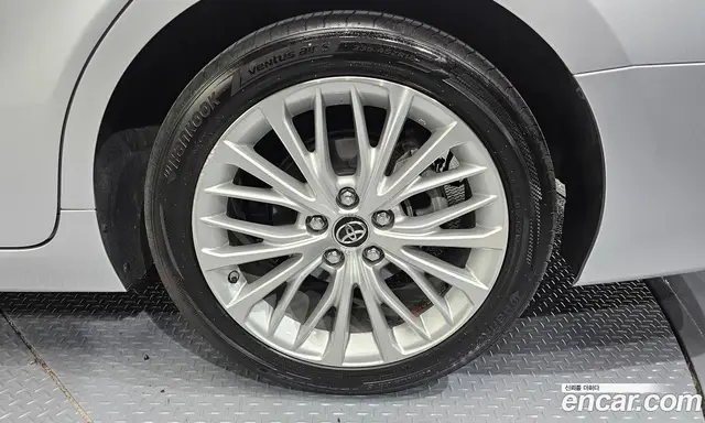 Toyota Camry 2018 2.5 автомат (гидро), миниатюра 7 Toyota Camry 2018 2.5 автомат (гидро), миниатюра 7