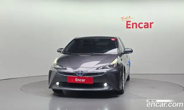 Toyota Prius 2019 1.8 автомат (гидро), миниатюра 3 Toyota Prius 2019 1.8 автомат (гидро), миниатюра 3