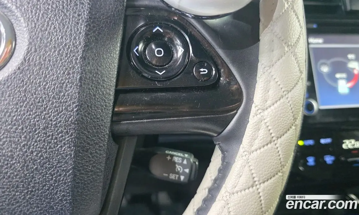 Toyota Prius 2019 1.8 автомат (гидро), фото 27 Toyota Prius 2019 1.8 автомат (гидро), фото 27
