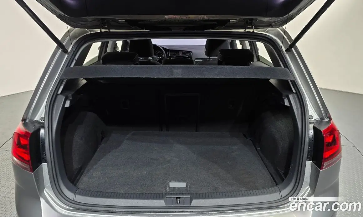 Volkswagen Golf 2014 1.4 автомат (гидро), фото 15 Volkswagen Golf 2014 1.4 автомат (гидро), фото 15