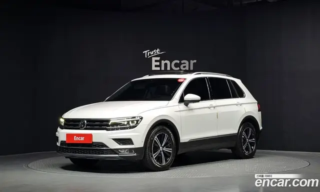 Volkswagen Tiguan 2019 2.0 автомат (гидро), миниатюра 1 Volkswagen Tiguan 2019 2.0 автомат (гидро), миниатюра 1