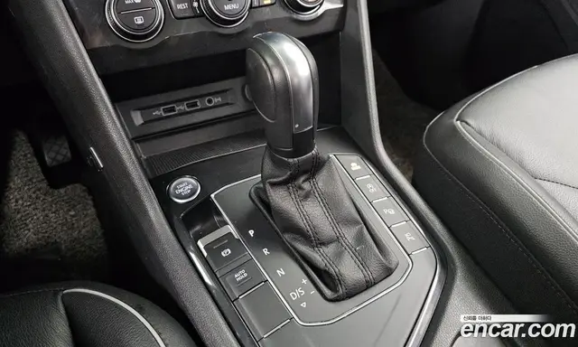 Volkswagen Tiguan 2019 2.0 автомат (гидро), миниатюра 12