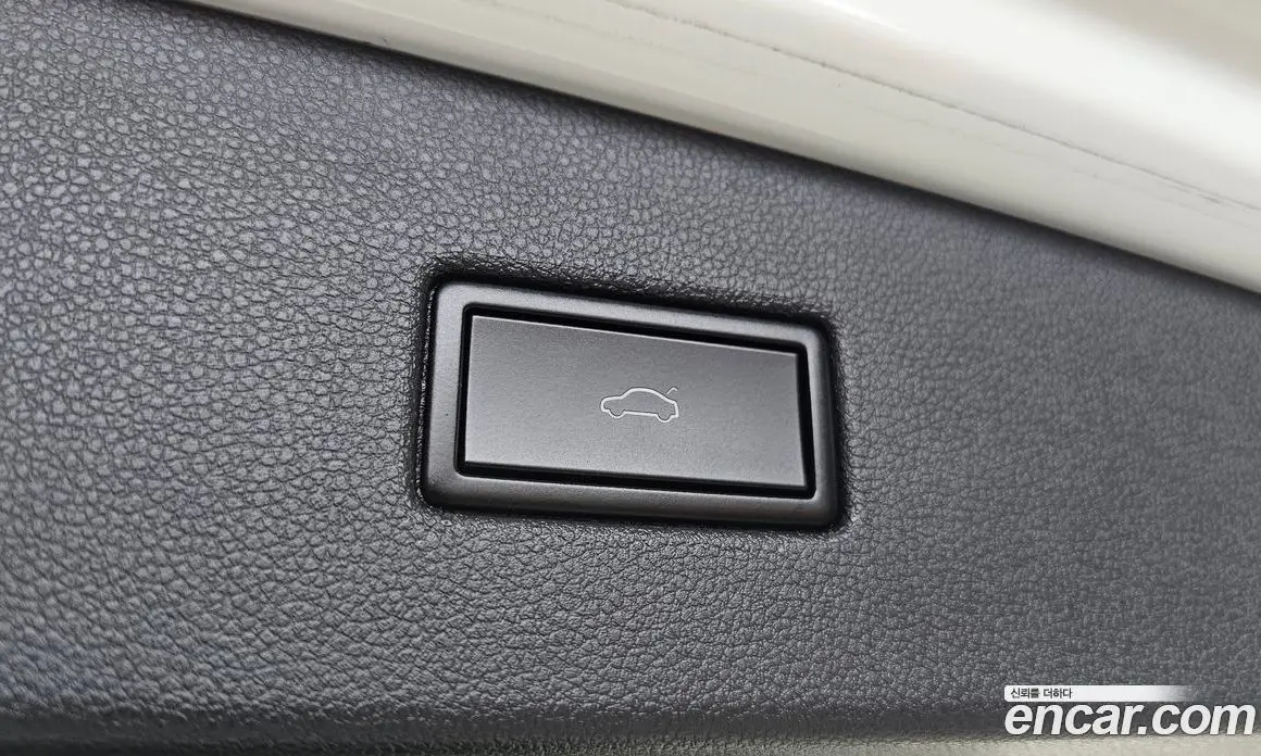 Volkswagen Tiguan 2019 2.0 автомат (гидро), фото 27 Volkswagen Tiguan 2019 2.0 автомат (гидро), фото 27