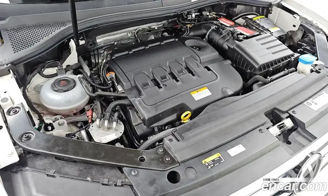 Volkswagen Tiguan 2019 2.0 автомат (гидро), миниатюра 6 Volkswagen Tiguan 2019 2.0 автомат (гидро), миниатюра 6