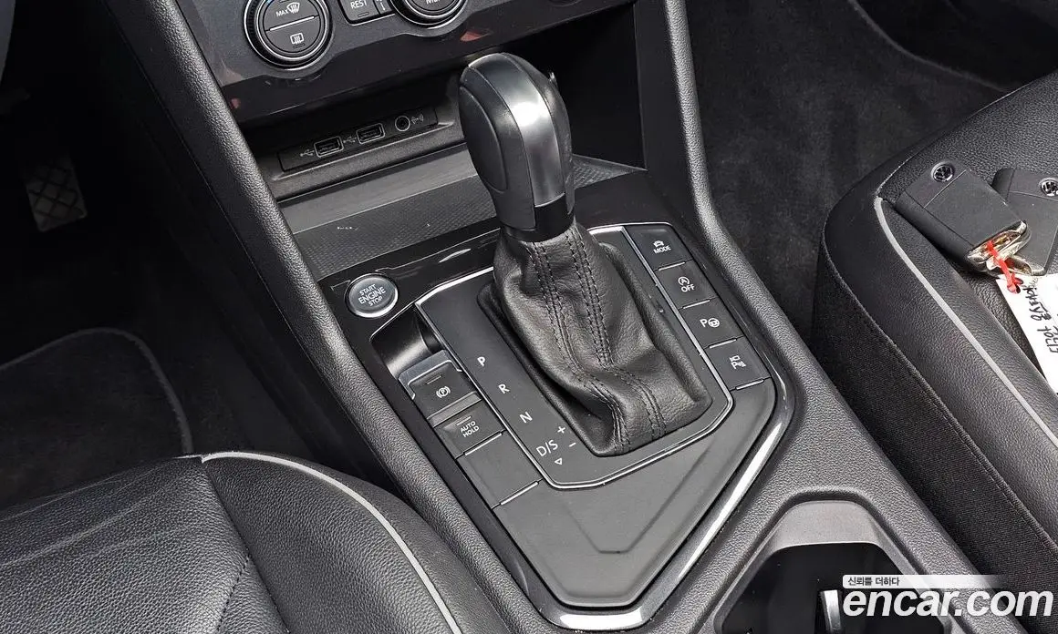 Volkswagen Tiguan 2020 2.0 автомат (гидро), фото 11 Volkswagen Tiguan 2020 2.0 автомат (гидро), фото 11