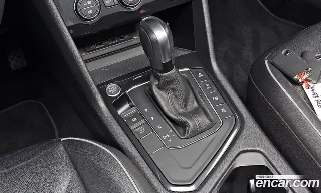 Volkswagen Tiguan 2020 2.0 автомат (гидро), миниатюра 11 Volkswagen Tiguan 2020 2.0 автомат (гидро), миниатюра 11
