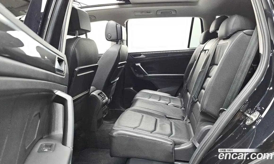 Volkswagen Tiguan 2020 2.0 автомат (гидро), фото 16 Volkswagen Tiguan 2020 2.0 автомат (гидро), фото 16