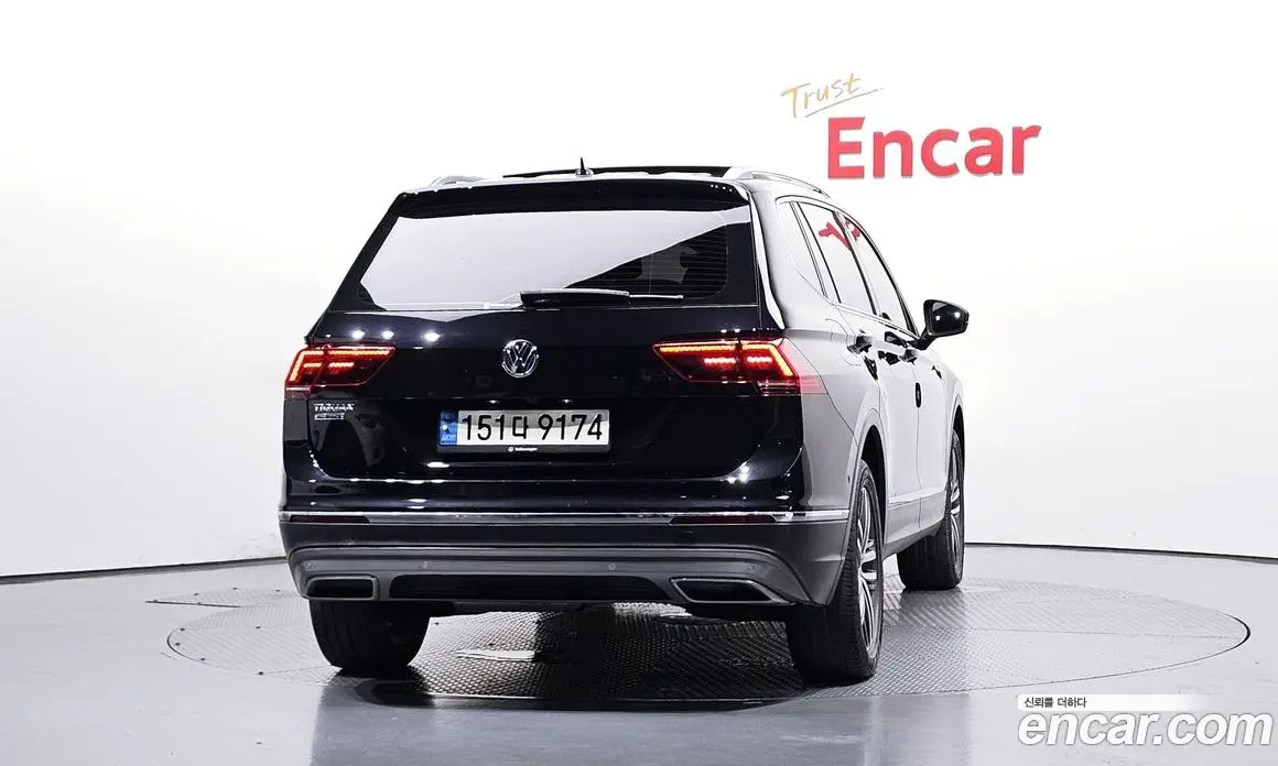 Volkswagen Tiguan 2020 2.0 автомат (гидро), фото 3 Volkswagen Tiguan 2020 2.0 автомат (гидро), фото 3