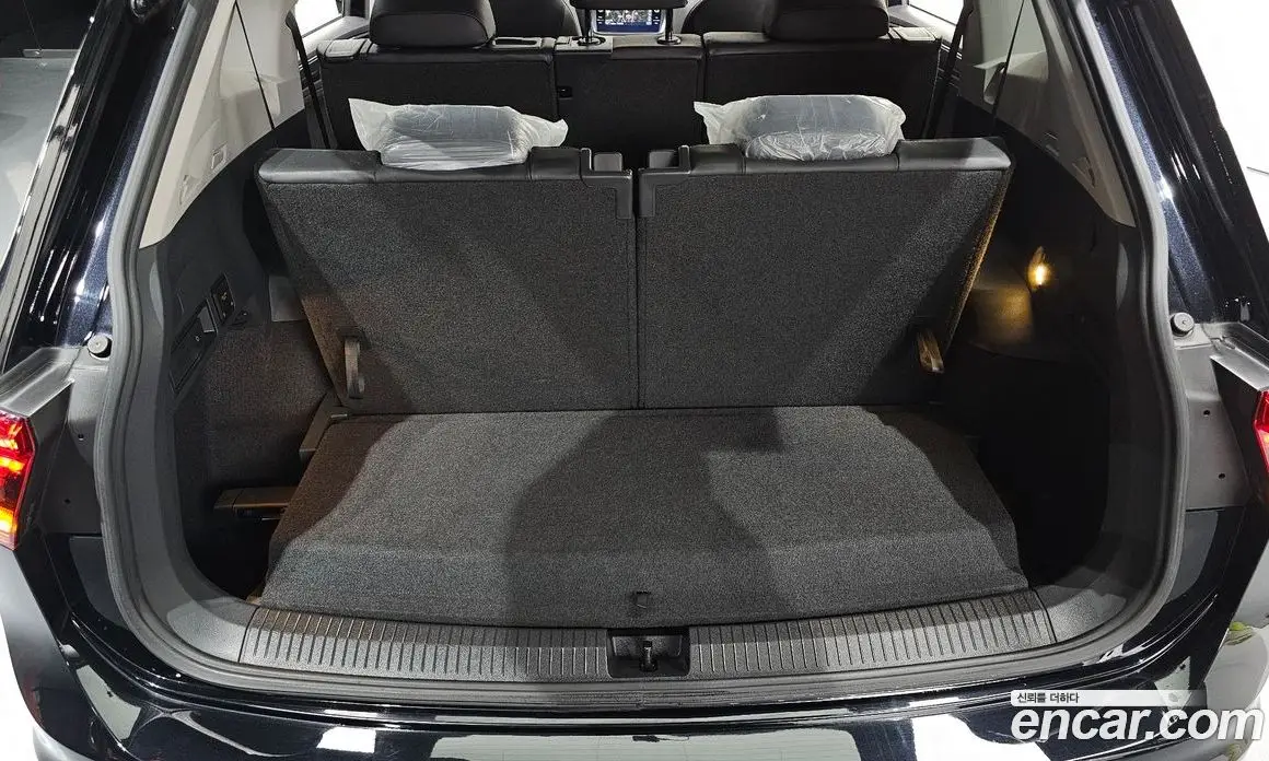 Volkswagen Tiguan 2020 2.0 автомат (гидро), фото 30 Volkswagen Tiguan 2020 2.0 автомат (гидро), фото 30