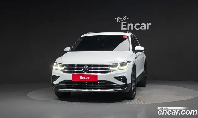 Volkswagen Tiguan 2022 2.0 автомат (гидро), миниатюра 3 Volkswagen Tiguan 2022 2.0 автомат (гидро), миниатюра 3