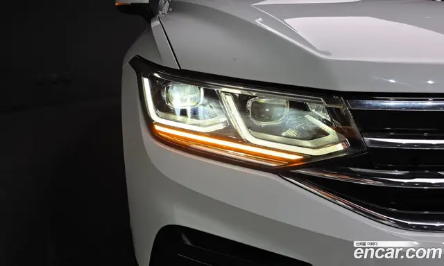 Volkswagen Tiguan 2022 2.0 автомат (гидро), миниатюра 8 Volkswagen Tiguan 2022 2.0 автомат (гидро), миниатюра 8