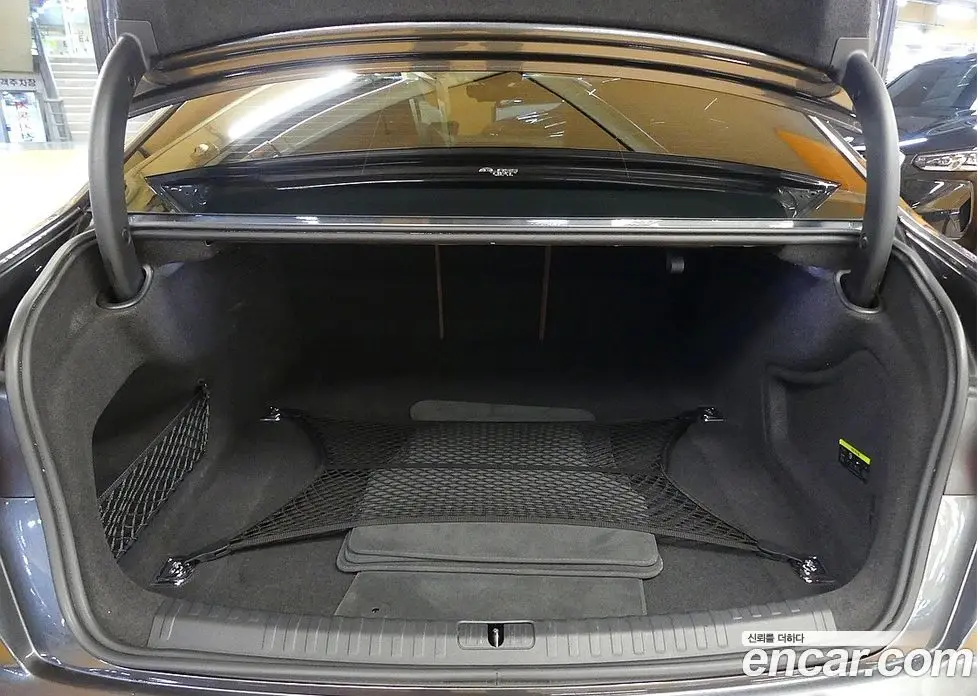 Audi A6 2022 2.0 автомат (гидро), фото 4