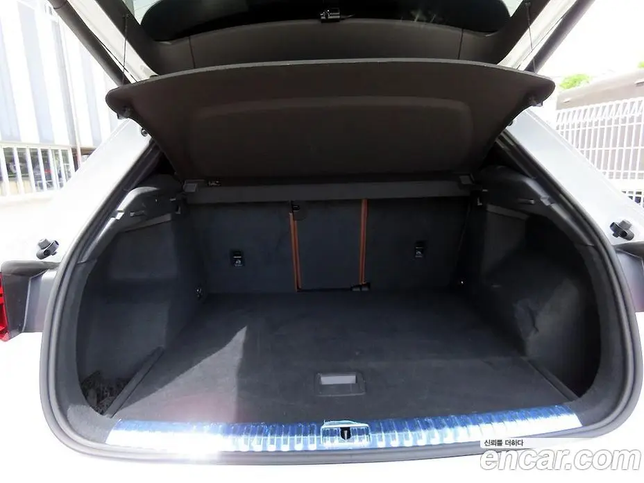 Audi Q3 2020 2.0 автомат (гидро), фото 19