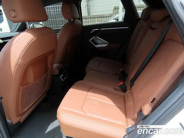 Audi Q3 2020 2.0 автомат (гидро), миниатюра 8