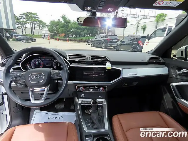 Audi Q3 2020 2.0 автомат (гидро), миниатюра 9