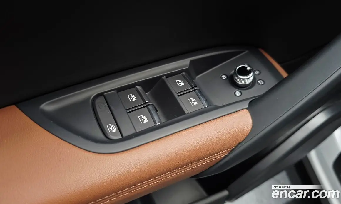 Audi Q5 2023 2.0 автомат (гидро), фото 15