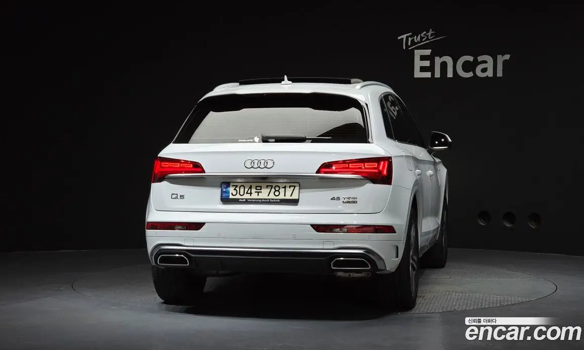 Audi Q5 2023 2.0 автомат (гидро), фото 4