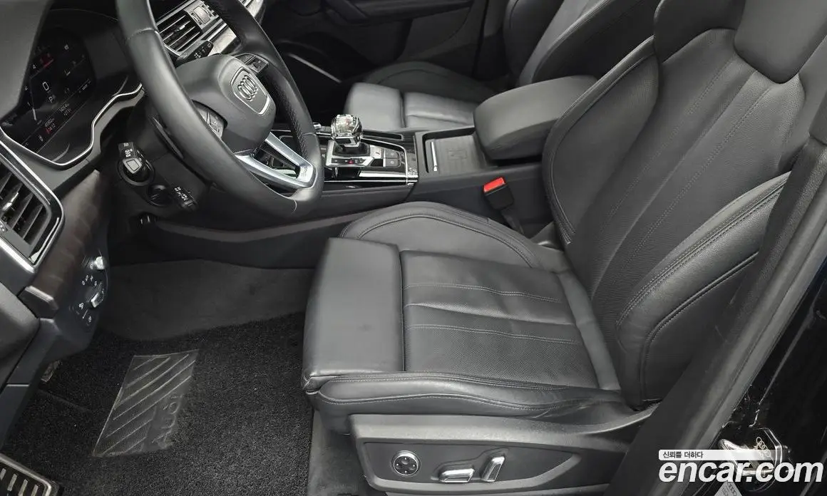 Audi Q5 2023 2.0 автомат (гидро), фото 32