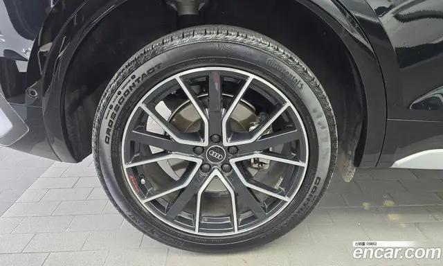 Audi Q5 2023 2.0 автомат (гидро), миниатюра 5