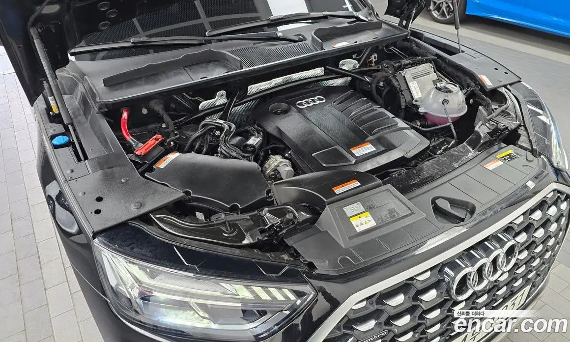 Audi Q5 2023 2.0 автомат (гидро), фото 6