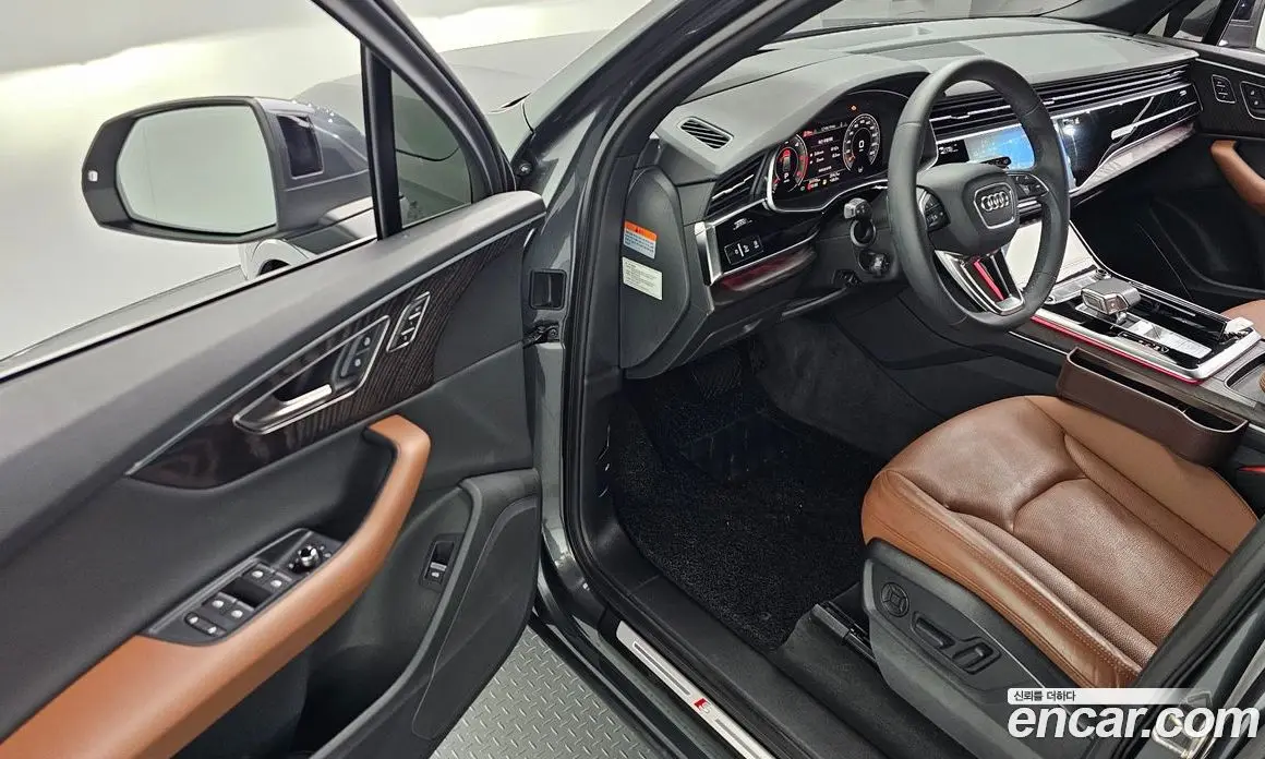 Audi Q7 2021 3.0 автомат (гидро), фото 13