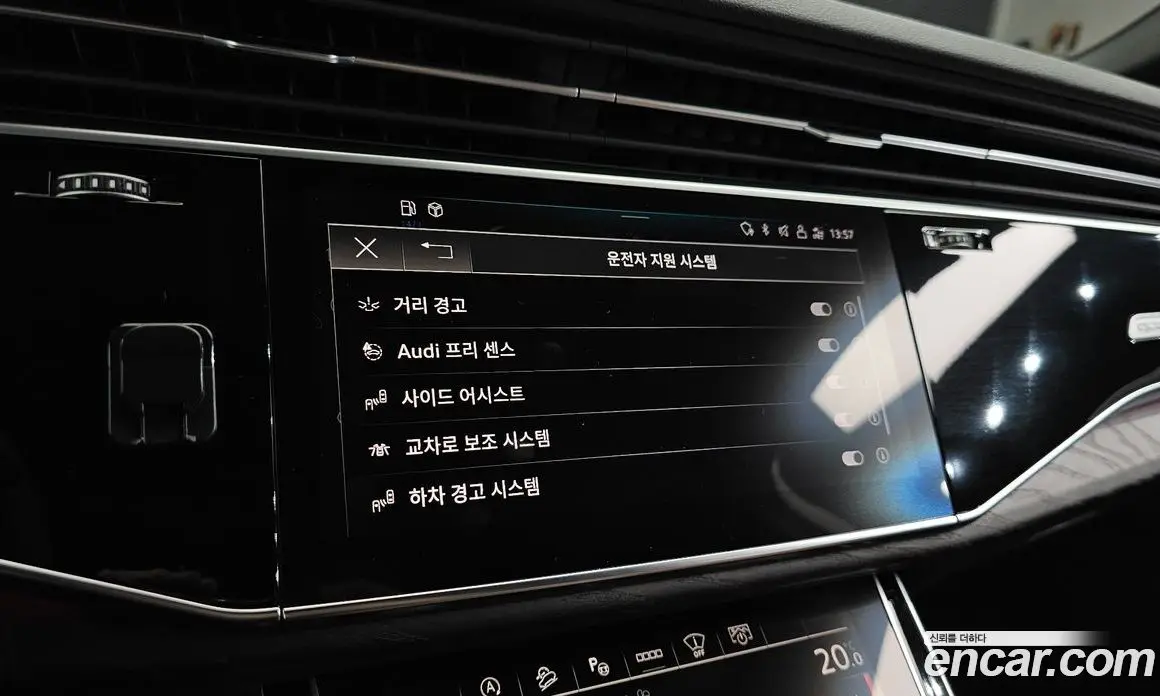 Audi Q7 2021 3.0 автомат (гидро), фото 30