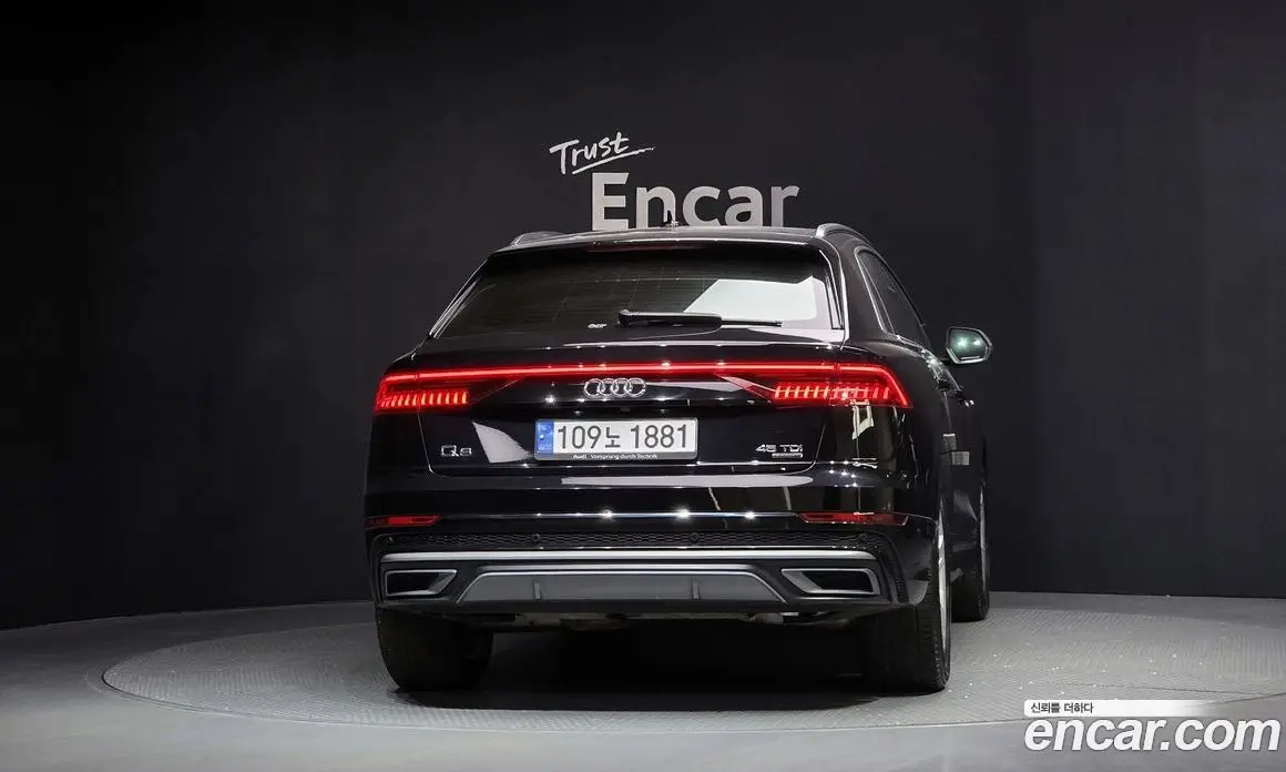 Audi Q8 2021 3.0 автомат (гидро), фото 4 Audi Q8 2021 3.0 автомат (гидро), фото 4