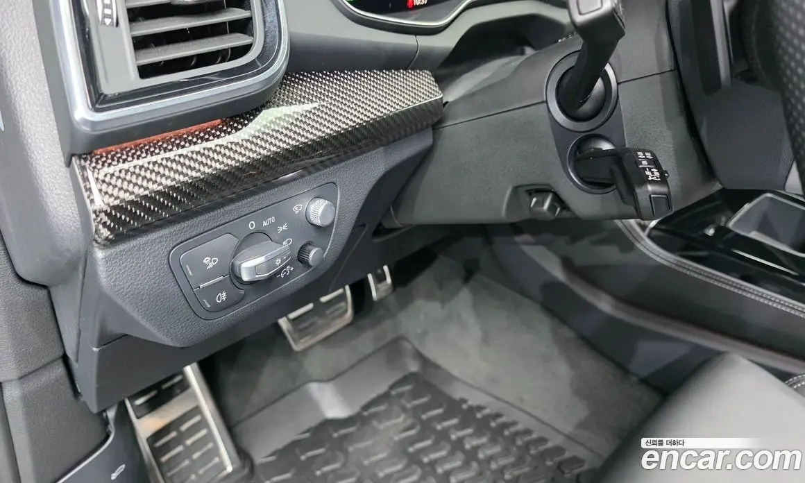 Audi SQ5 2023 3.0 автомат (гидро), фото 25