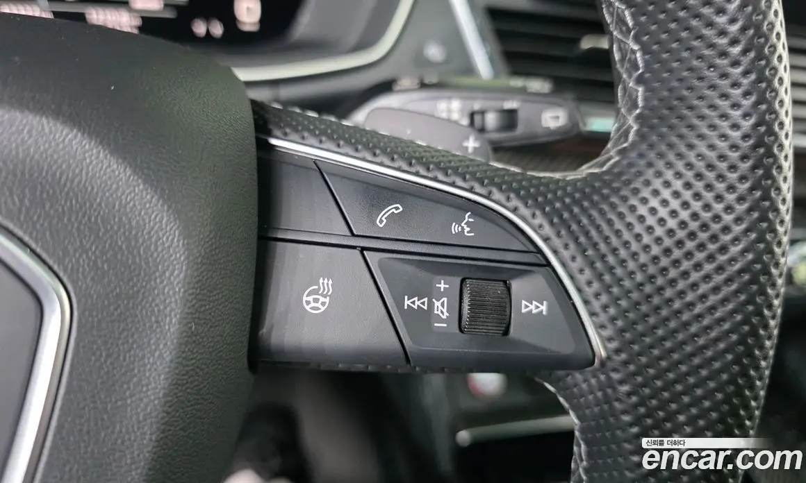 Audi SQ5 2023 3.0 автомат (гидро), фото 26