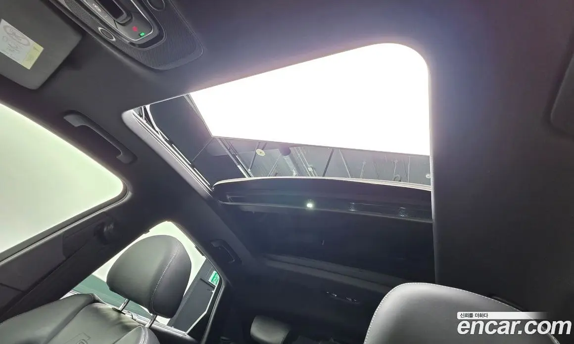 Audi SQ5 2023 3.0 автомат (гидро), фото 32