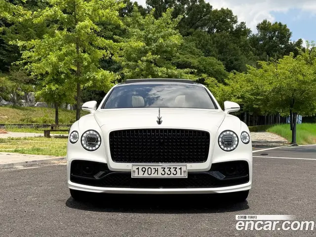 Bentley Flying Spur 2023 4.0 автомат (гидро), миниатюра 3 Bentley Flying Spur 2023 4.0 автомат (гидро), миниатюра 3