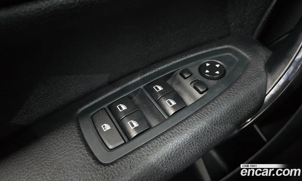 BMW 1 серия 2015 2.0 автомат (гидро), фото 17