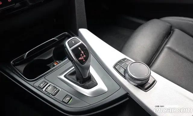 BMW 3 серия 2018 2.0 автомат (гидро), миниатюра 12