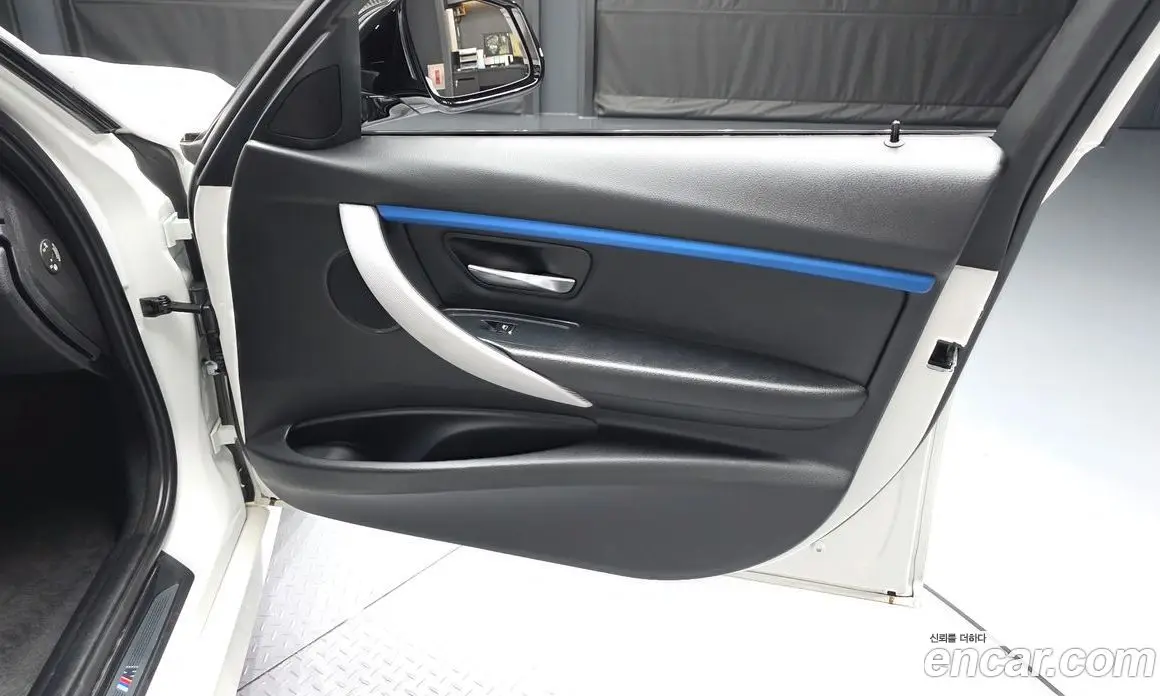 BMW 3 серия 2018 2.0 автомат (гидро), фото 14