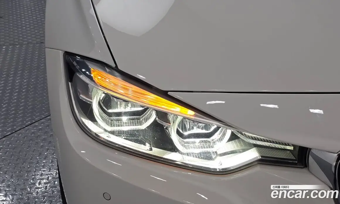 BMW 3 серия 2018 2.0 автомат (гидро), фото 8